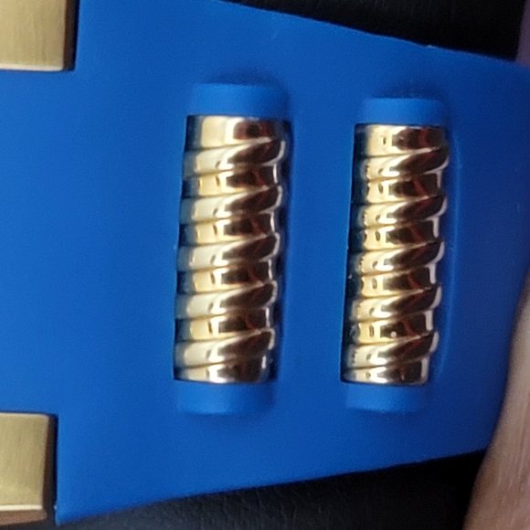 Watch - Picture 9 of 10